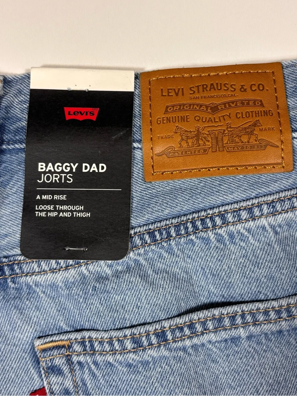 Levi’s Baggy Dad Jort We Did It Light Wash Denim Shorts Size 27 Revolve New